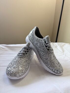 Silver Glitter Slip-On Women's Sneakers